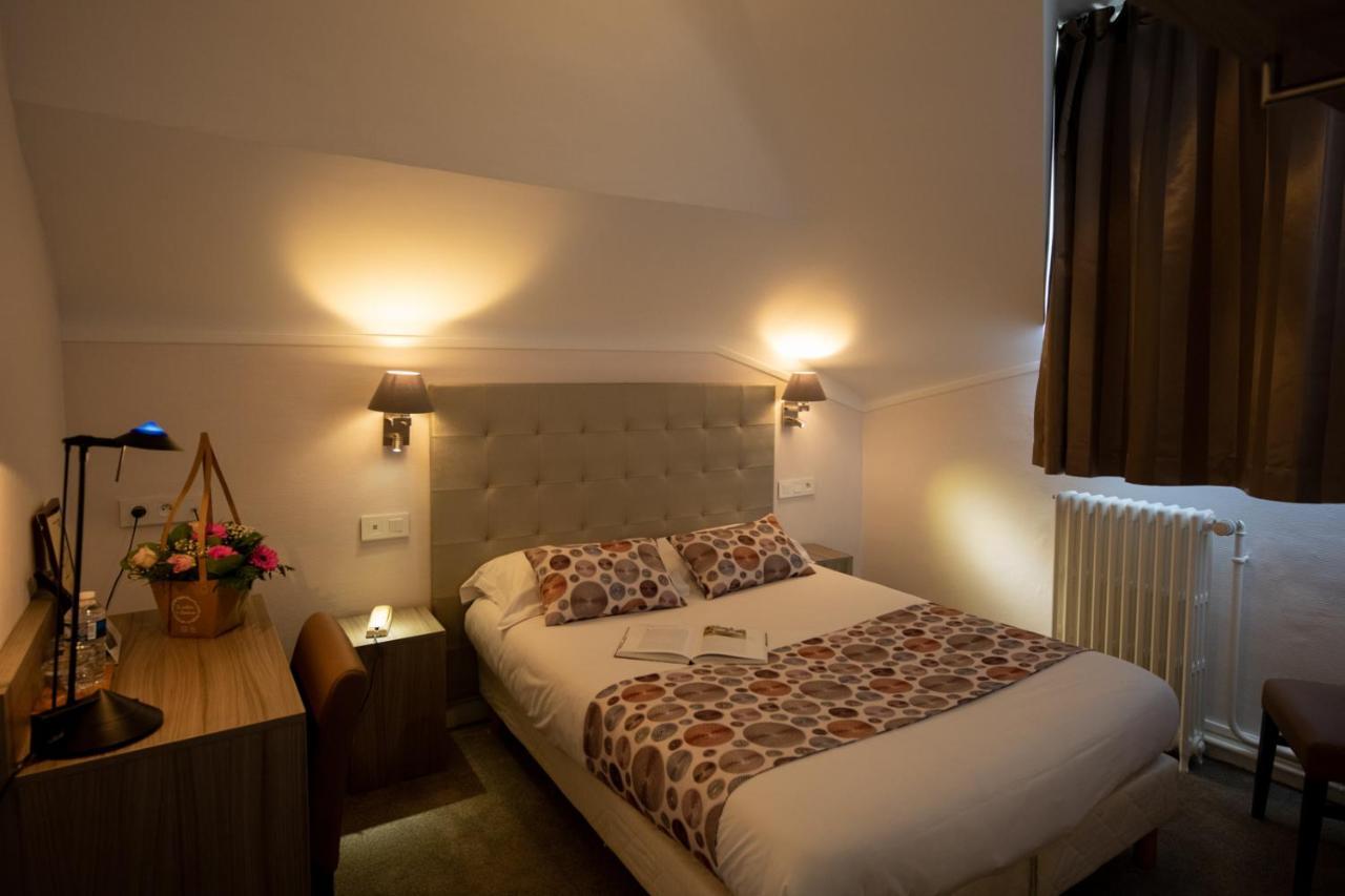 Logis Hotel Le Continental Châteauroux Buitenkant foto